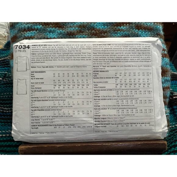 Simplicity 7034 pattern design your own top 18W-24W - Picture 3 of 4